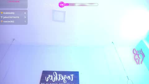 Snapshot of ashleyy_ls chatting on 4, 3, 2025 kylie online show from 4, 3, 2025