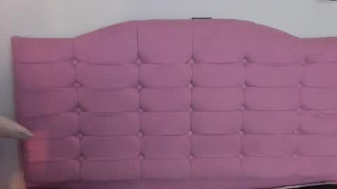 Snapshot of ashleyy_ls chatting on 26, 9, 2025 kylie online show from 26, 9, 2025