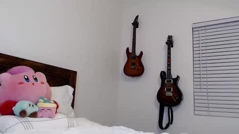 Ashley Love online show from 12, 11, 2025