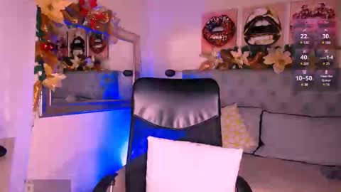 Snapshot of ashlie_dixon1 chatting on 21, 12, 2024 Ashlie online show from 21, 12, 2024