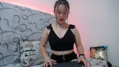 engel online show from 17, 12, 2024