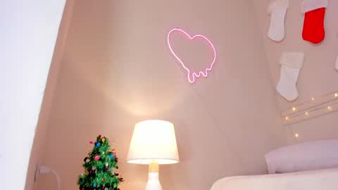 Hello I am ashly  online show from 14, 12, 2024