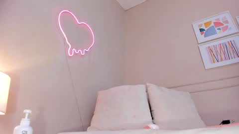 Hello I am ashly  online show from 3, 2, 2025