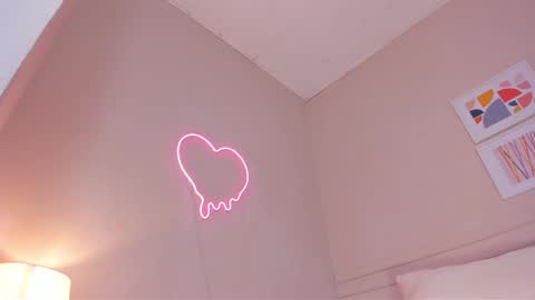 Hello I am ashly  online show from 8, 3, 2025