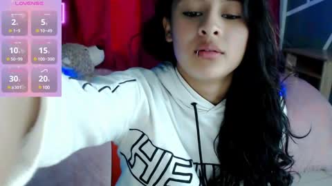 Ashly online show from 8, 3, 2025