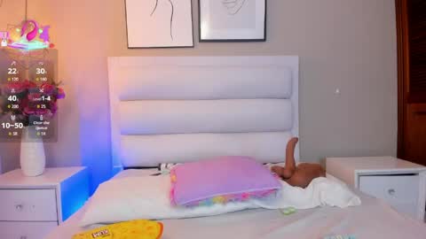 ashlye_white online show from 13, 5, 2026
