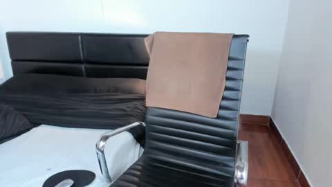 ashlyviper77 online show from 5, 2, 2026