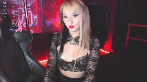 Snapshot of ashmila chatting on 24, 1, 2025 Mila online show from 24, 1, 2025