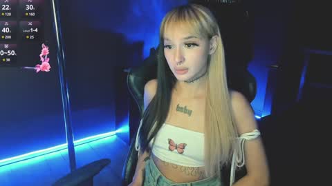 Snapshot of ashmila chatting on 28, 1, 2025 Mila online show from 28, 1, 2025