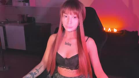 Mila online show from 17, 5, 2026