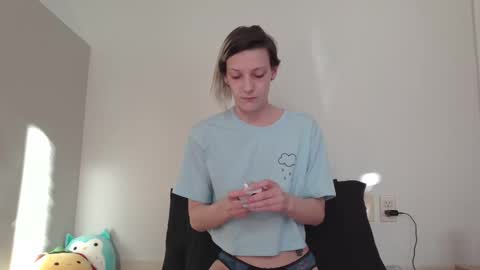 Ash online show from 8, 3, 2025