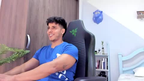 Snapshot of ashton_coleman_ chatting on 6, 12, 2024 my name real is camilo online show from 6, 12, 2024