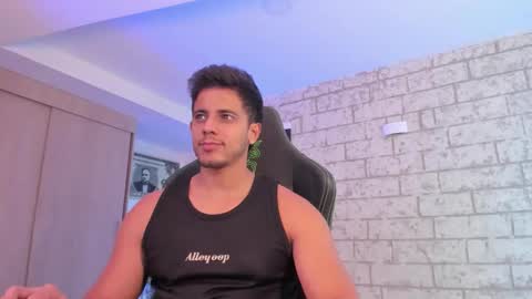 Snapshot of ashton_coleman_ chatting on 9, 2, 2026 my name real is camilo online show from 9, 2, 2026