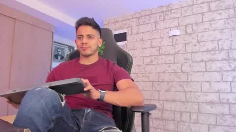 Snapshot of ashton_coleman_ chatting on 16, 2, 2026 my name real is camilo online show from 16, 2, 2026