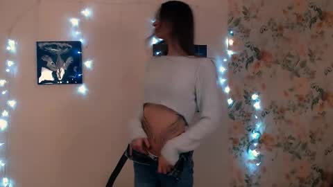 asia_n_ online show from 2, 12, 2025