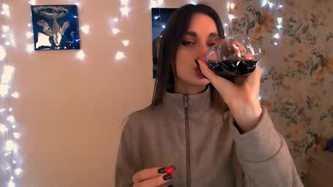 asia_n_ online show from 3, 12, 2025