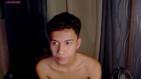 Snapshot of asian_ainsley69 chatting on 6, 2, 2026 asian_ainsley69 online show from 6, 2, 2026