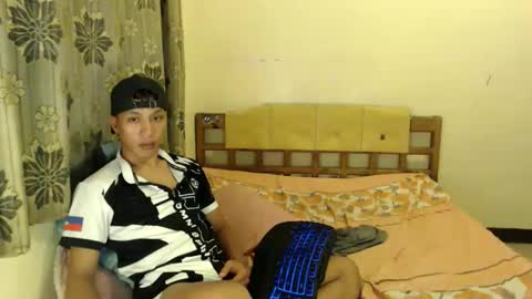 Snapshot of asian_cum_josh chatting on 19, 4, 2026 asian_cum_josh online show from 19, 4, 2026