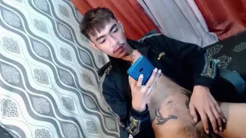Snapshot of asian_kimxxx chatting on 8, 12, 2024 don online show from 8, 12, 2024