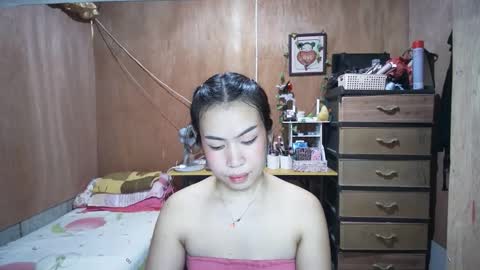 Snapshot of asian_llory chatting on 14, 9, 2025 asian_llory online show from 14, 9, 2025