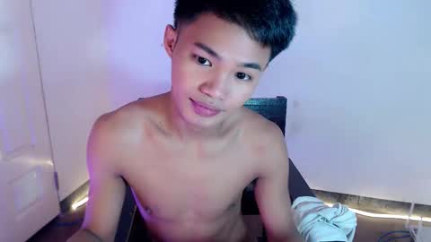 asian_lover05 online show from 10, 2, 2026