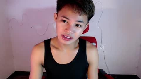 Snapshot of asian_lover05 chatting on 28, 6, 2026 asian_lover05 online show from 28, 6, 2026