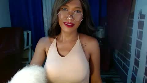Snapshot of asian_petit19 chatting on 20, 1, 2025 Lovely online show from 20, 1, 2025