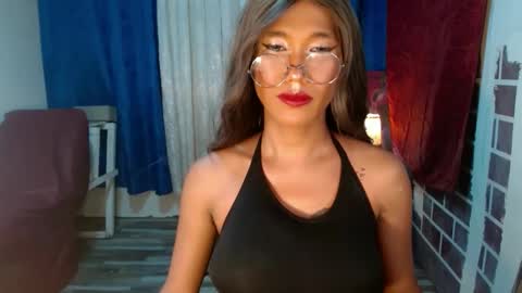 Snapshot of asian_petit19 chatting on 23, 1, 2025 Lovely online show from 23, 1, 2025