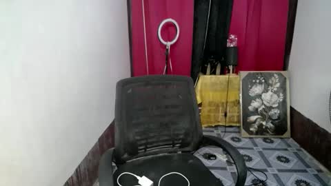 Snapshot of asian_pretty143 chatting on 4, 10, 2025 asian_pretty143 online show from 4, 10, 2025