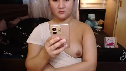 angela online show from 25, 12, 2024