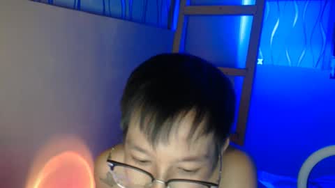 Snapshot of asian_seanbrownxxx chatting on 2, 10, 2025 asian_seanbrownxxx online show from 2, 10, 2025