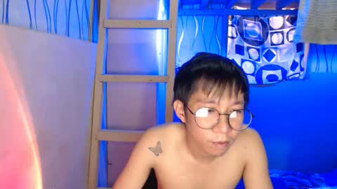 Snapshot of asian_seanbrownxxx chatting on 13, 11, 2025 asian_seanbrownxxx online show from 13, 11, 2025