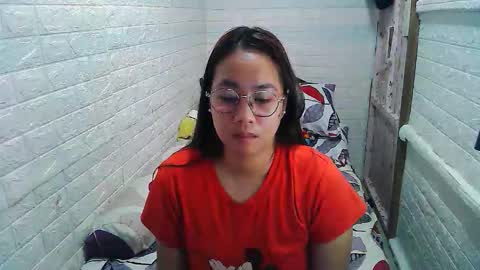 Snapshot of asian_sexydimples chatting on 9, 10, 2025 Trixie online show from 9, 10, 2025