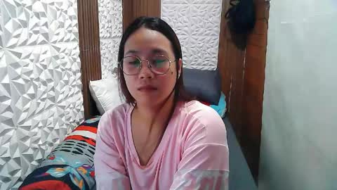 Trixie online show from 14, 5, 2026