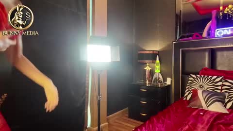Snapshot of asian_squirt69 chatting on 9, 2, 2025 BUNNY WILDER online show from 9, 2, 2025