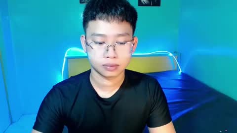 Snapshot of asian_walker chatting on 7, 5, 2026 asian_walker online show from 7, 5, 2026