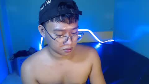 Snapshot of asian_walker chatting on 9, 5, 2026 asian_walker online show from 9, 5, 2026