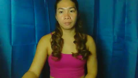 Snapshot of asian_zumi chatting on 28, 10, 2025 asian_zumi online show from 28, 10, 2025