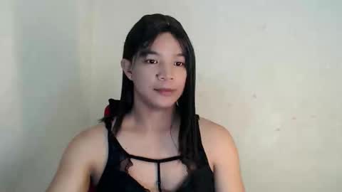 Snapshot of asianash18 chatting on 13, 5, 2026 ASH online show from 13, 5, 2026