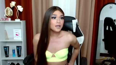 Michelle  Dont forget to follow me online show from 11, 12, 2024