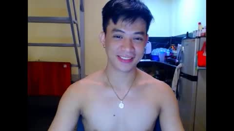 Snapshot of asiandreamboyx chatting on 3, 3, 2026 asiandreamboyx online show from 3, 3, 2026