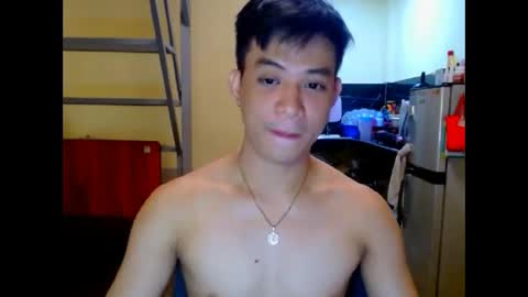 asiandreamboyx online show from 16, 4, 2026