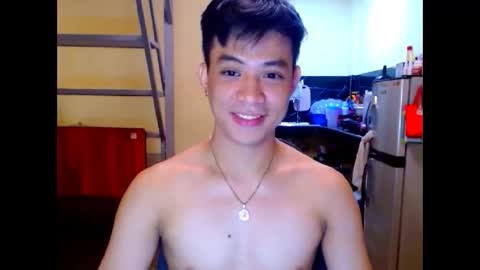 asiandreamboyx online show from 27, 4, 2026