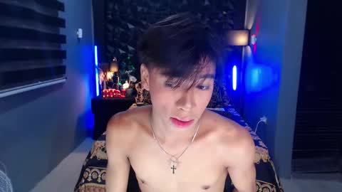 asianfuckertwink online show from 17, 12, 2025