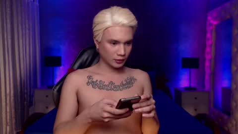 Snapshot of asianguy_nextdoor chatting on 10, 9, 2025 AsherMiller online show from 10, 9, 2025