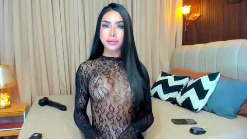 Snapshot of asianhugecockcindy chatting on 15, 1, 2025 asianhugecockcindy online show from 15, 1, 2025