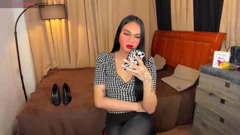 Snapshot of asianhugecockjulia1 chatting on 26, 12, 2024 JULIA online show from 26, 12, 2024