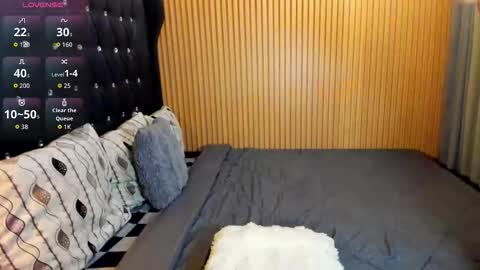 Snapshot of asianhugescott chatting on 23, 11, 2025 VICTORIA SCOTT online show from 23, 11, 2025