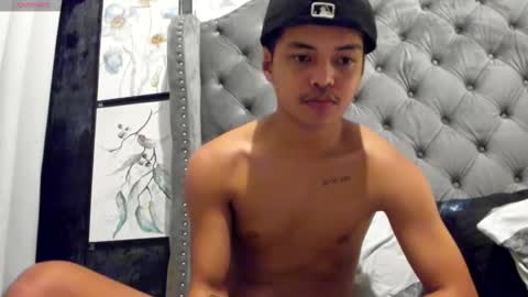 Snapshot of asianhugescott chatting on 29, 11, 2025 VICTORIA SCOTT online show from 29, 11, 2025