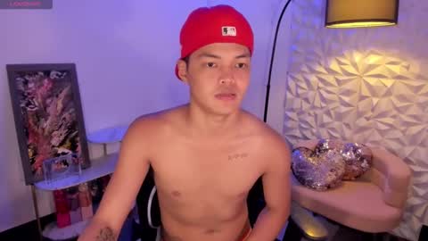 Snapshot of asianhugescott chatting on 16, 2, 2026 VICTORIA SCOTT online show from 16, 2, 2026